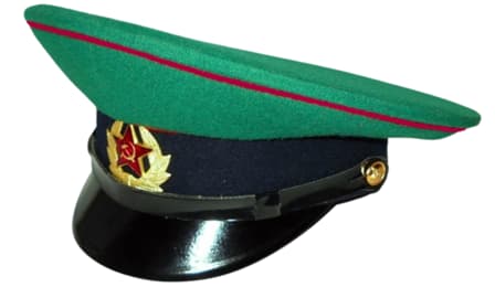 Для фуражки рядового, сержантского состава пограничных войск образца 1969 года, введён красный кант, кокарда.